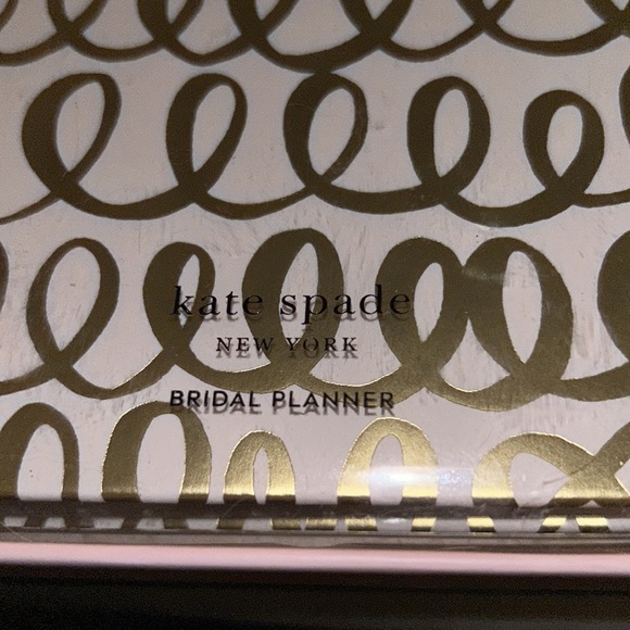 Kate Spade bridal planner - Picture 11 of 14